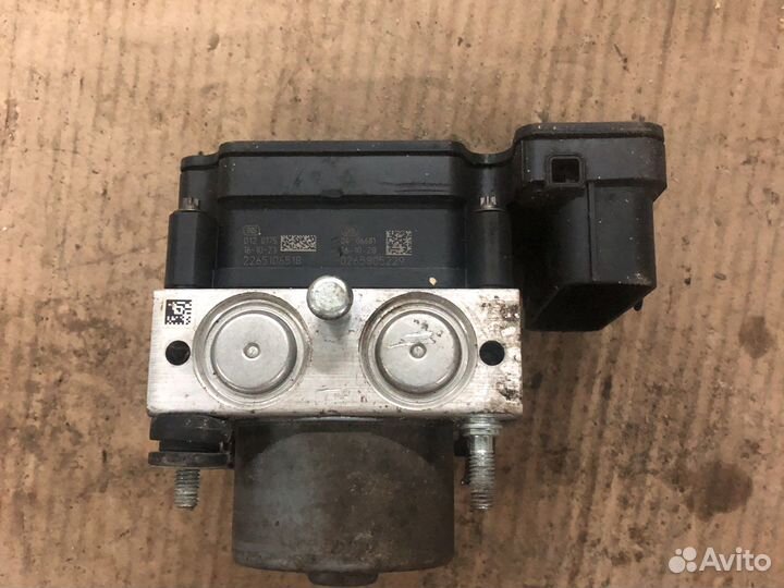 Renault sandero 2 блок абс