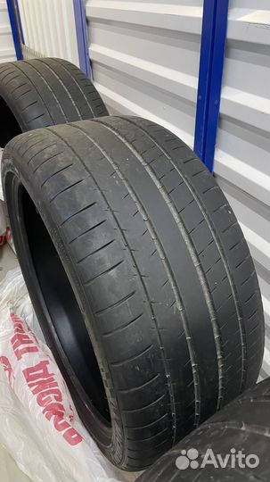 Michelin Pilot Super Sport 275/35 R21 99Y