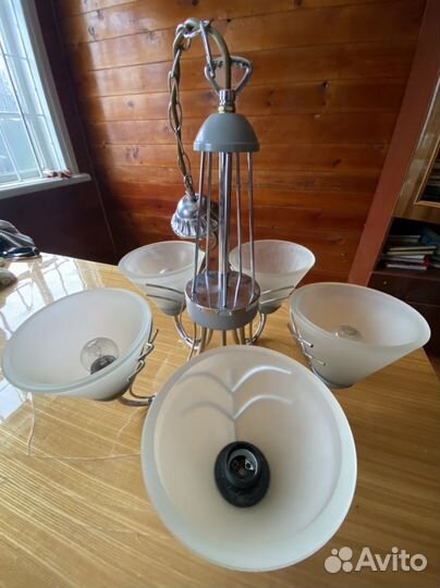 Люстра потолочная