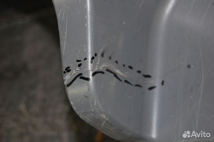 Корпус подножки левой - Mercedes-Benz Truck Axor