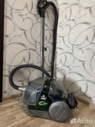 Моющий пылесос Bissell