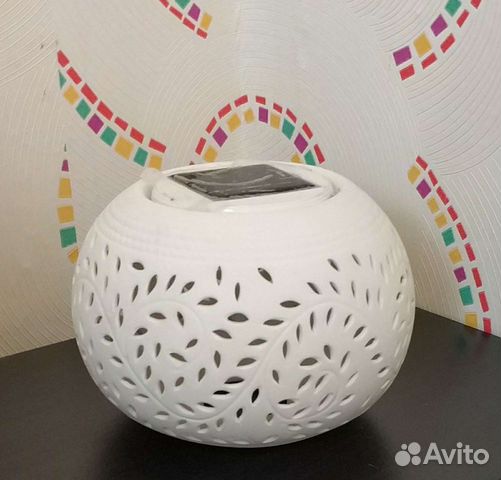 Садовый светильник на солнечной батарее