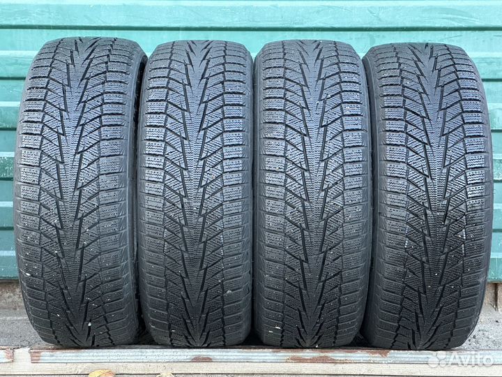 Hankook Winter I'Cept IZ2 205/55 R16