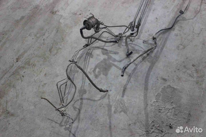 Трубки тормозные Mitsubishi Galant (Митсубиси Гала