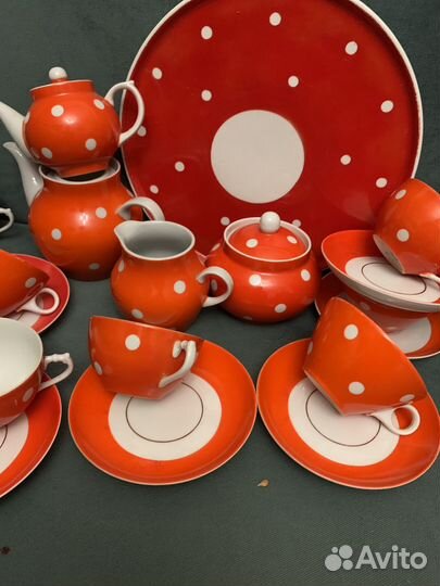 Сервиз чайный в горошек Дулево