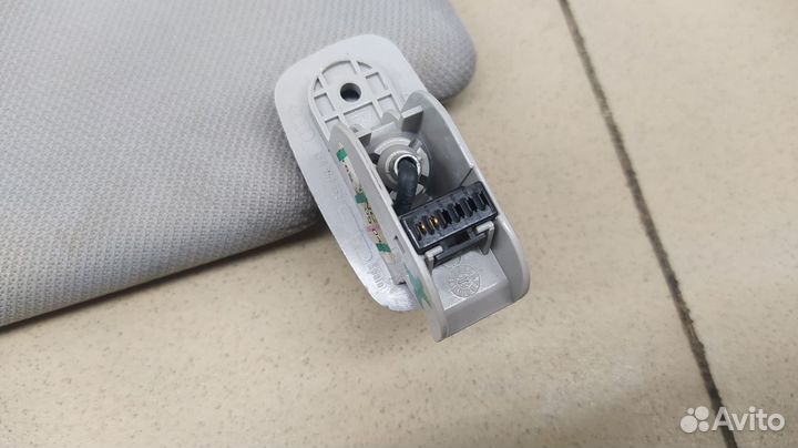 Козырек солнцезащитный (внутри) A6 C6,4F 2005-2011