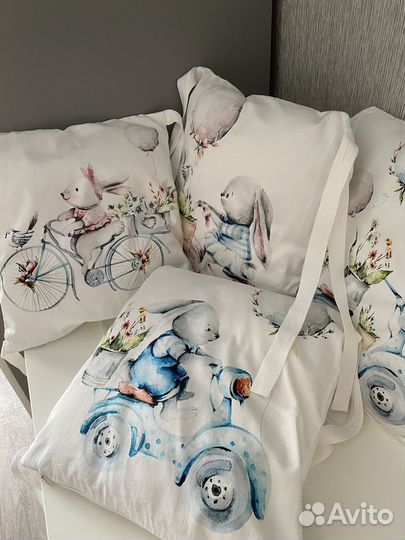 Бортики в кроватку