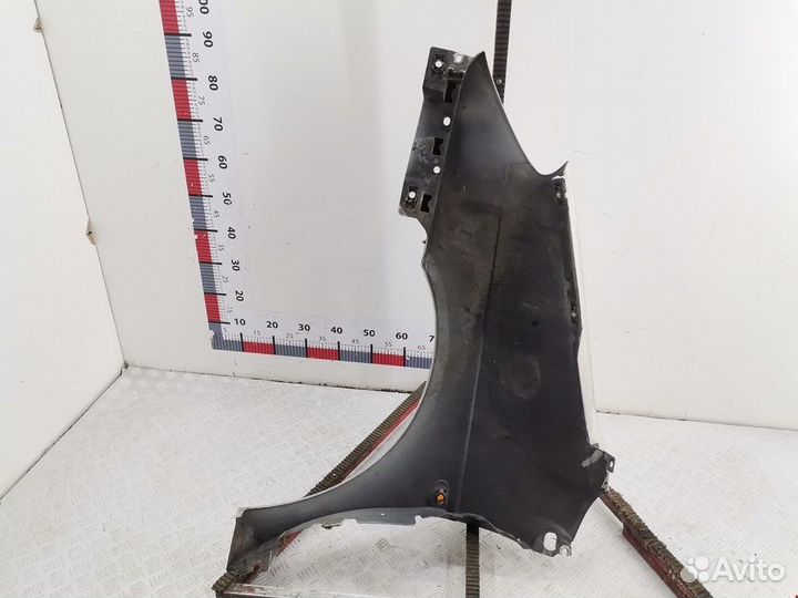 Крыло переднее правое для Renault Scenic 1