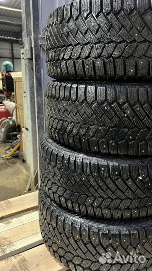 Gislaved Nord Frost 200 235/45 R17