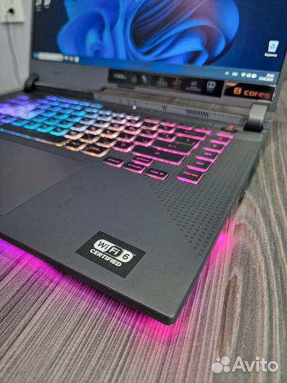 Крутой игровой Asus ROG Strix