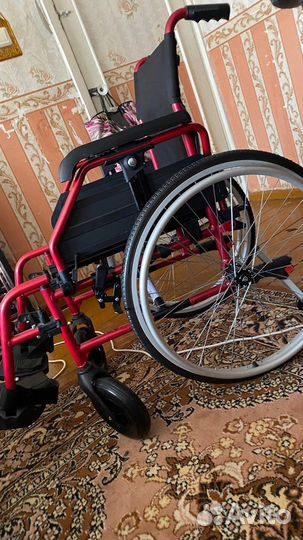Коляска для инвалидов
