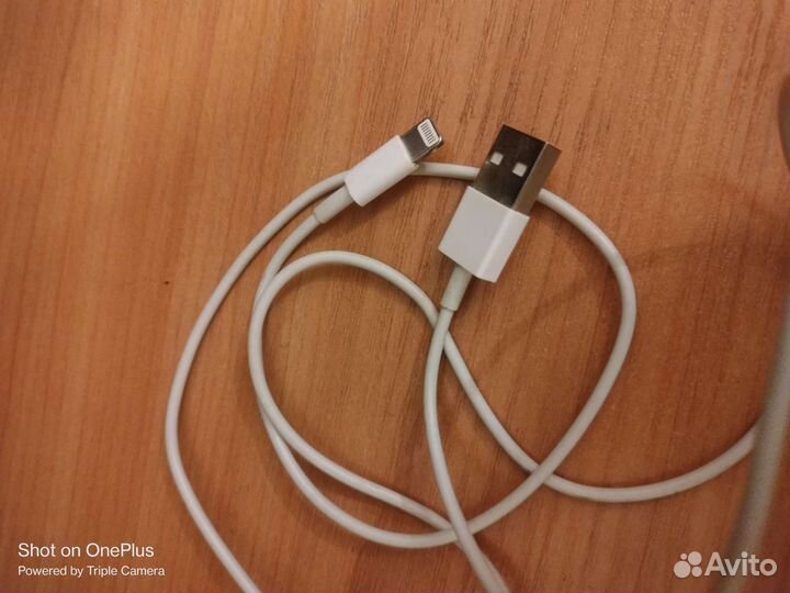 Кабель для зарядки телефона