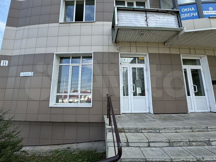 Центр, отдельный вход, 1-этаж, 50 м²