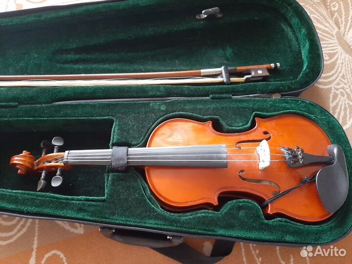 Музыкальные инструменты бу