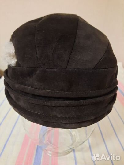 Шапка женская замшевая