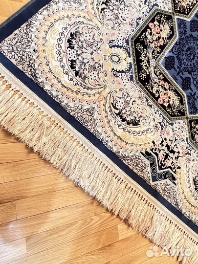 Иранский ковер