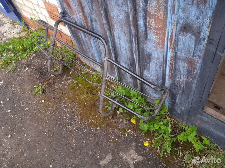 Кингурятник на ниву