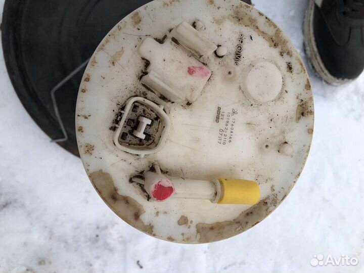 Модуль бензонасос Митсубиси Лансер 10