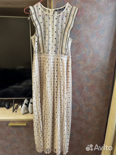 Платье zara