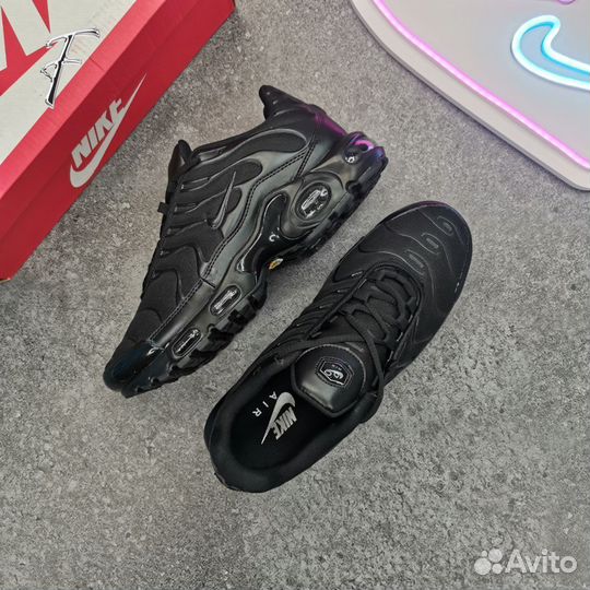 Кроссовки Nike Air Max Plus Tn Black