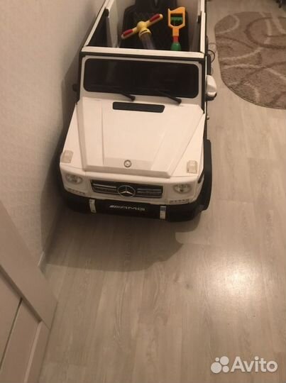 Электромобиль детский