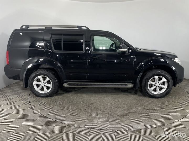 Nissan Pathfinder 2.5 AT, 2013, 249 119 км