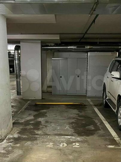 Машиноместо, 16 м²