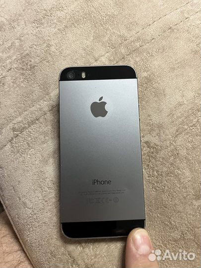 Телефон iPhone 5s