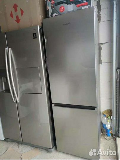 Холодильник Samsung новый