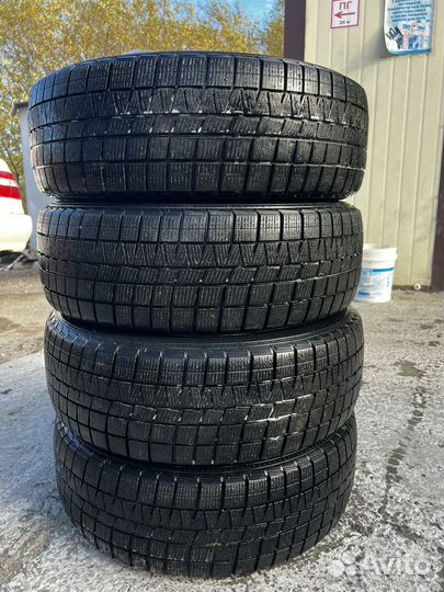 Nankang ESSN-1 215/60 R17