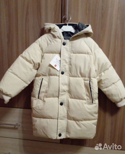 Куртка для девочки новая 110