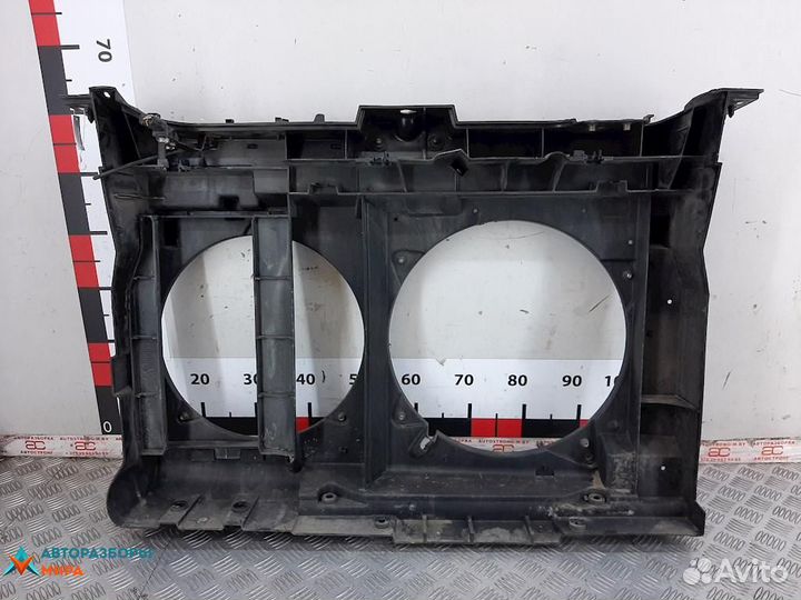 Передняя панель крепления облицовки (телевизор)