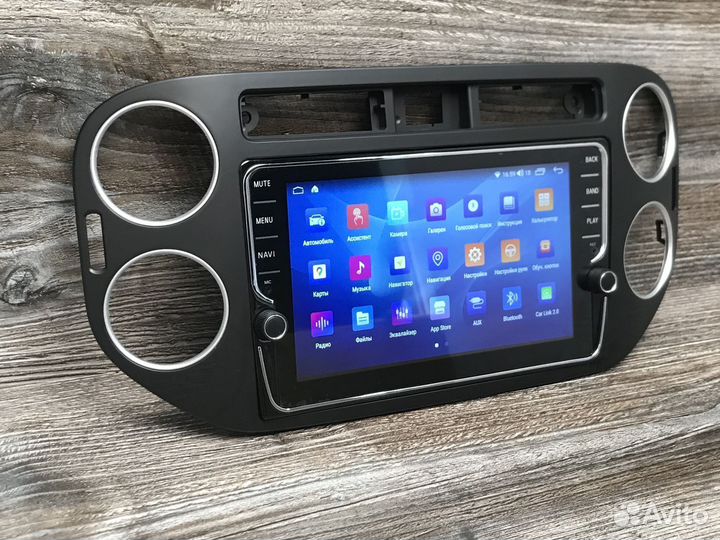 Магнитола Volkswagen Tiguan 1 Mekede