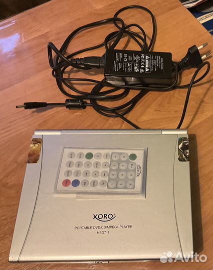 Портативный dvd плеер xoro HSD - 711