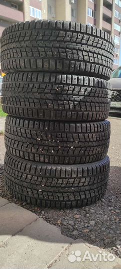 Dunlop SP Winter Ice 07 205/55 R16 94T
