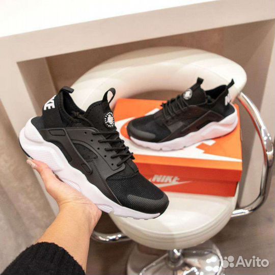 Кроссовки Nike Air Huarache черно - белые