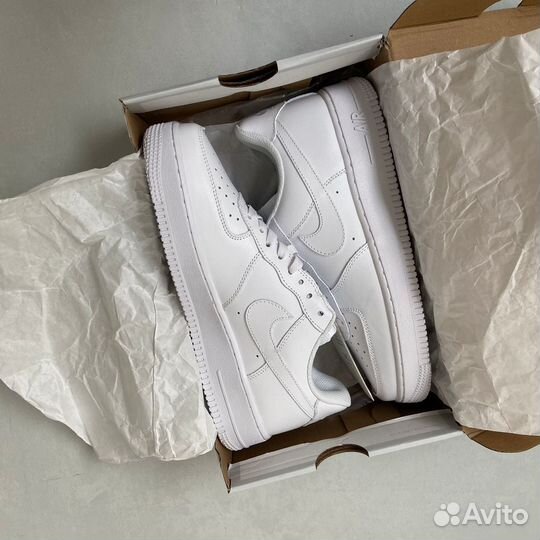 Кроссовки Nike Air Force