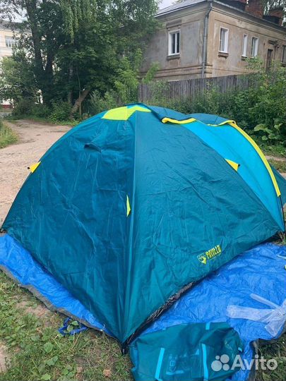 Палатка туристическая 4 местная