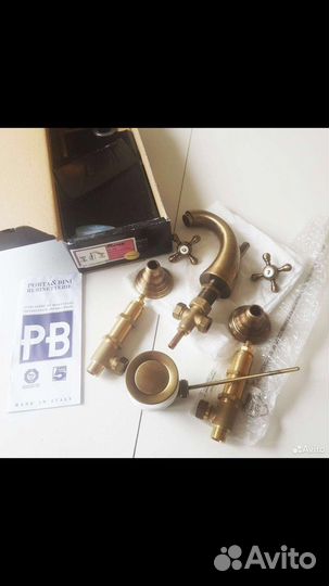 Смеситель на 3 отверстия Porta & Bini бронза