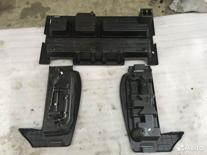 Ящик инструментальный в багажник