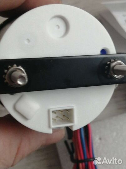 Трим указатель белый