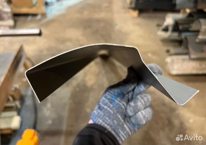 Ремонтные пороги и арки Subaru Абатское