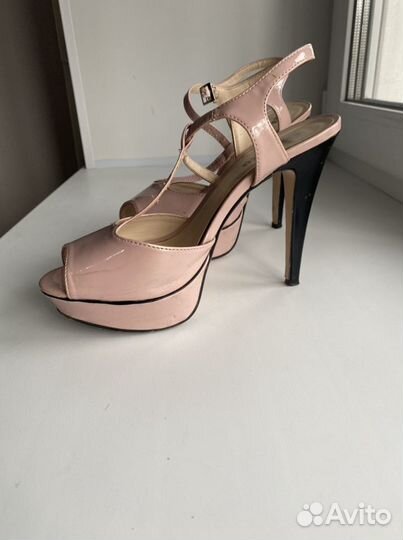 Туфли женские