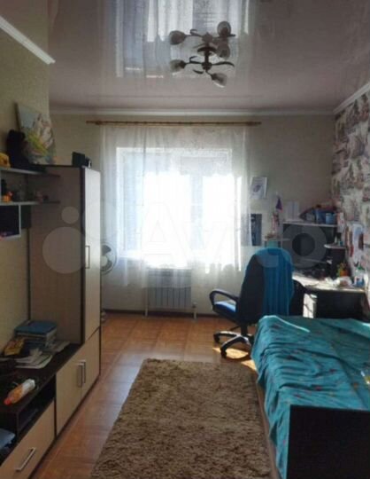 Дом 220 м² на участке 5 сот.