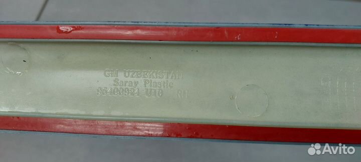 Молдинг двери передний правый Daewoo Nexia N150