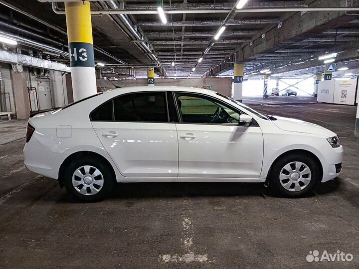 Skoda Rapid 1.6 МТ, 2018, 93 100 км
