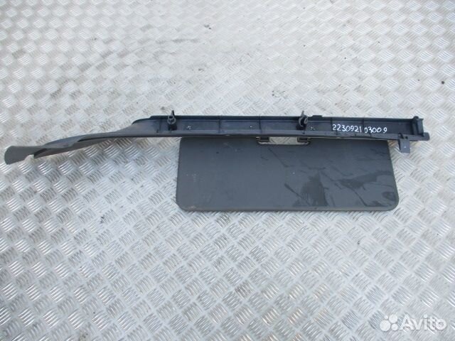 Накладка с солнцезащитным козырьком Scania 1929905