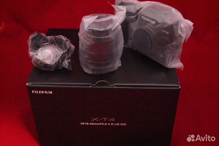 Fujifilm X-T4 Kit XF 18-55mm Black Новый