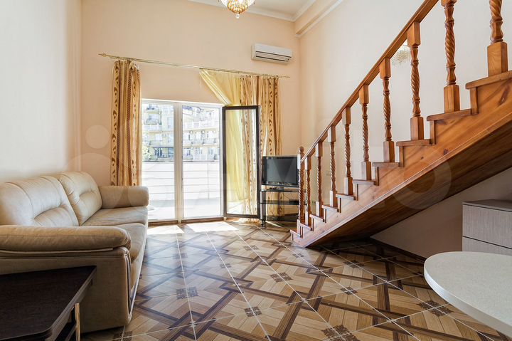 1-к. квартира, 47 м², 1/5 эт.