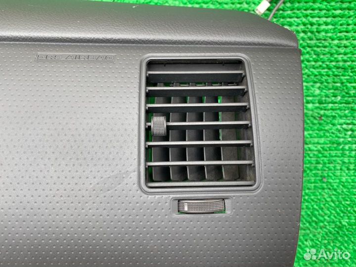 Дефлектор воздушный прав. Toyota Tacoma